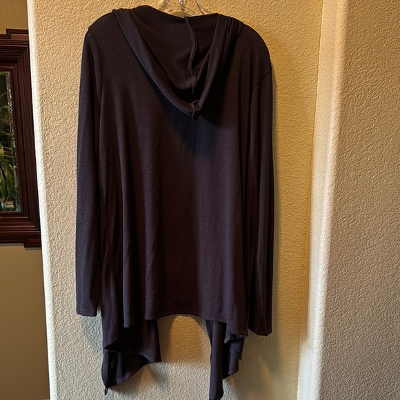 NEW! Maurice’s Black Hooded Cardigan, Size 2x - Picture 3 of 3
